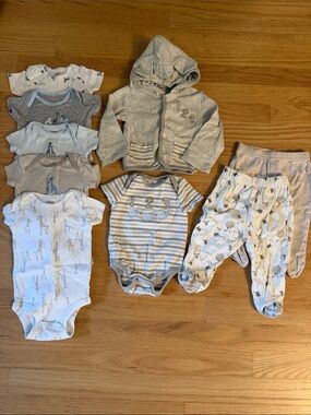Baby Layette Set & 5 pc giraffe themed onesies. 9 pc, size 3 mo